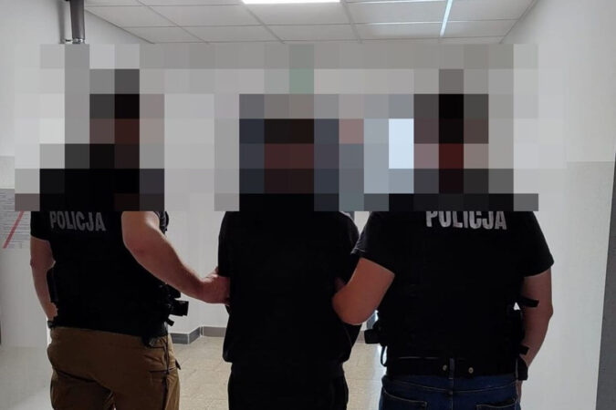 Policjanci z Lublina zatrzymali 16-latka za oszustwa metodą na policjanta