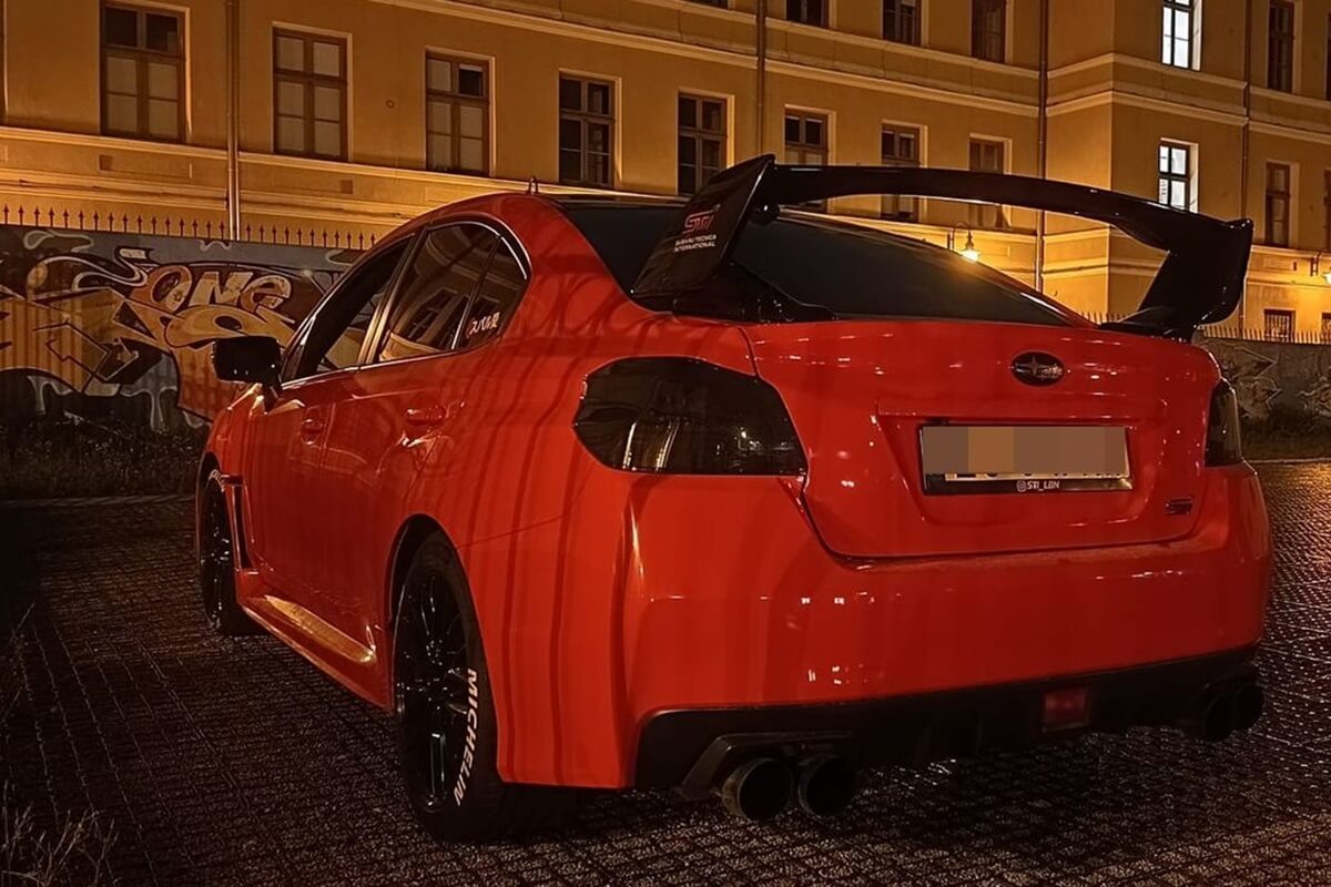 Subaru zatrzymane do kontroli przy ul. Lipowej