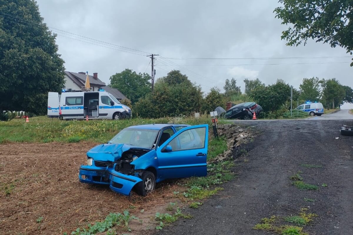 Bychawka Druga-Kolonia. Wypadek z udziałem volkswagena i hondy