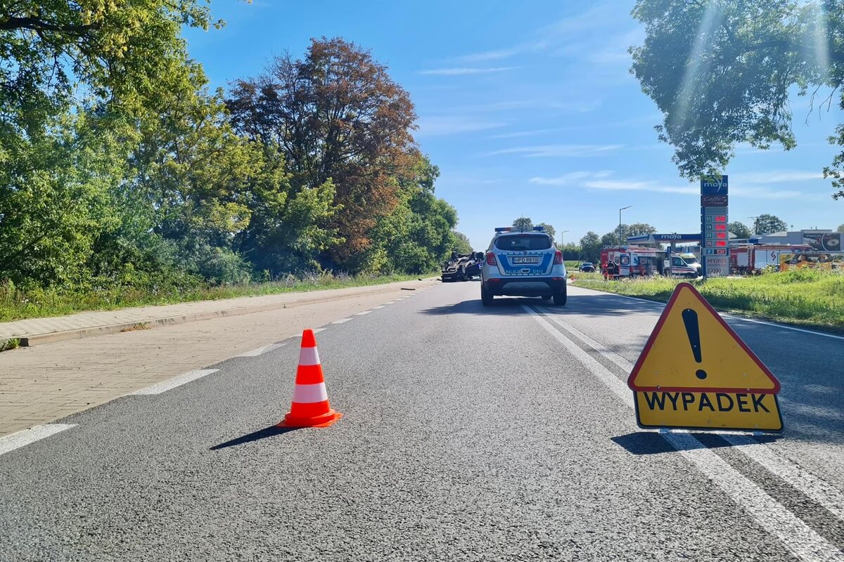 Wypadek w Ułężu: czołowe zderzenia opla z hyundaiem