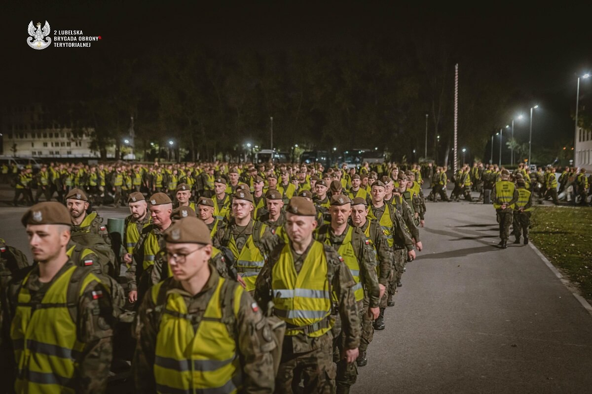 Lubelscy terytorialsi wspierają Dolny Śląsk w walce z powodzią