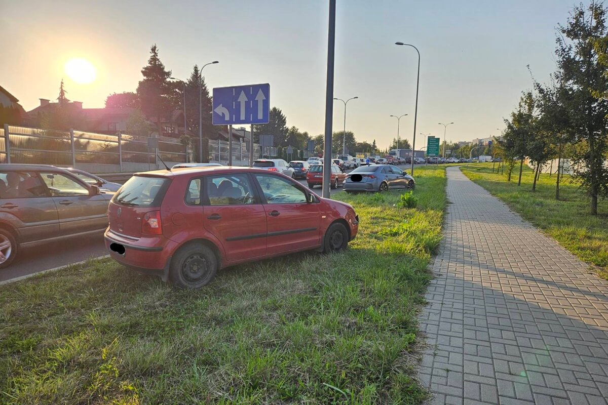 Kierująca volkswagenem kobieta uderzyła w toyotę na ul. gen. Ducha