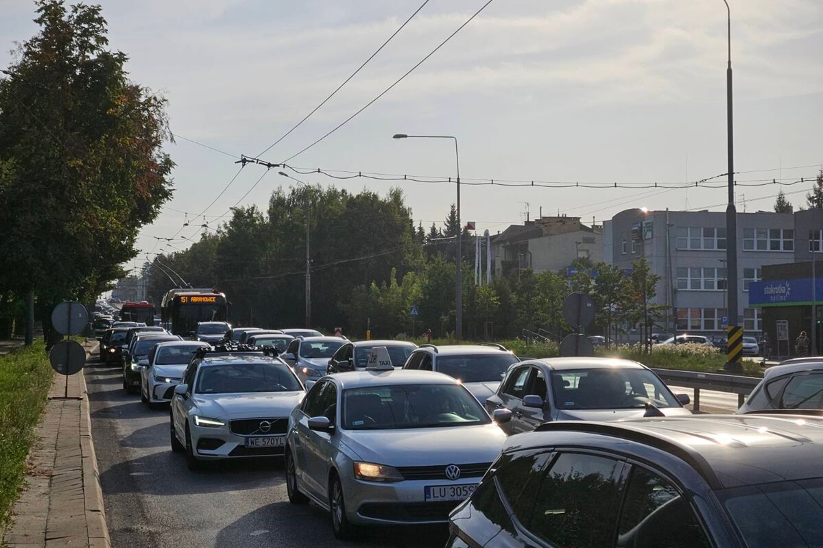 Korek na al. Kraśnickiej w Lublinie