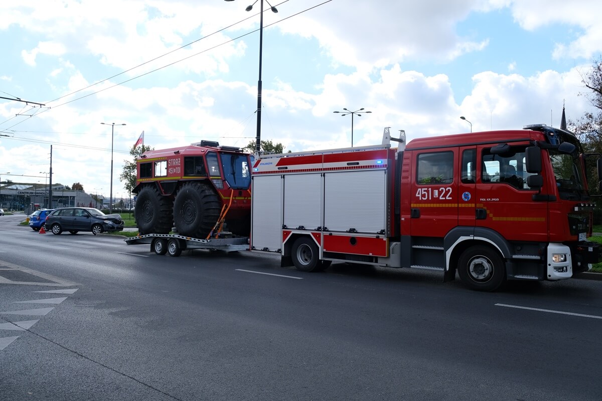 Strażacy z Lubartowa najechali na kolizję w centrum Lublina