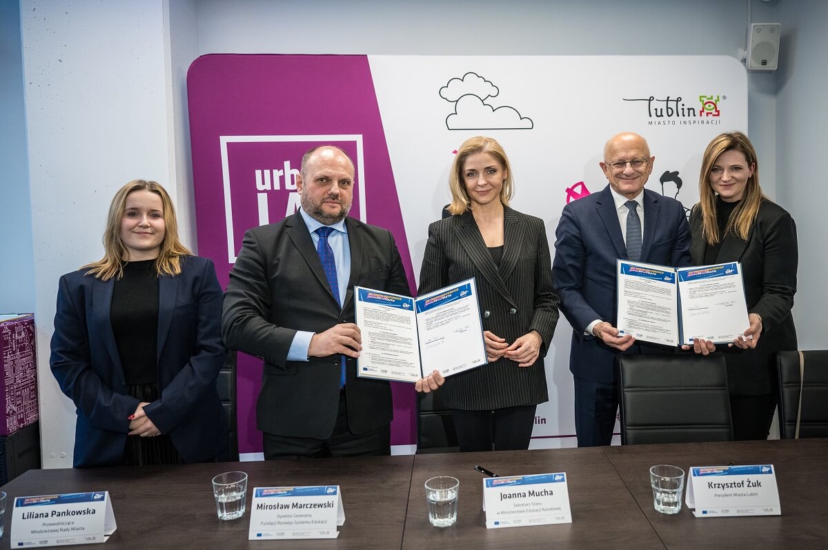 Lublin w rękach młodych. Tutaj zapadną ważne decyzje w ramach "Łączenia UE z Młodzieżą" Młodzi ludzie, to napęd Lublina 1 Młodzieżowa konferencja w Lublinie