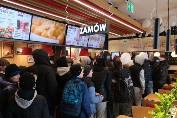 Tłumy na otwarciu KFC przy al. Kraśnickiej w Lublinie
