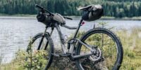 uniwersalny rower trekkingowy miasto i szlak w jednym