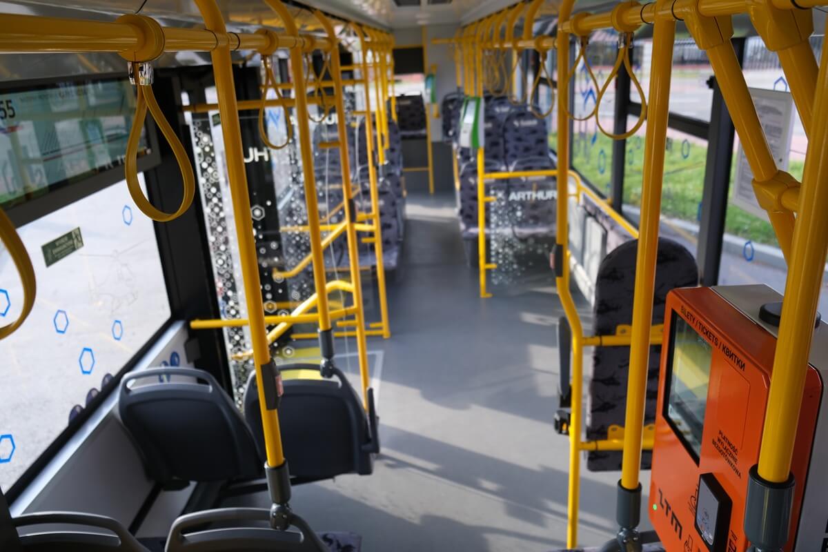 Wnętrze autobusu